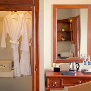 Presidential King Suite